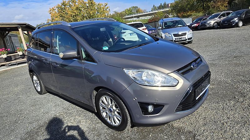 Ford Grand C-MAX 1.6 16V TITANIUM 7MÍSTNÝ  - fotka 5 z 42
