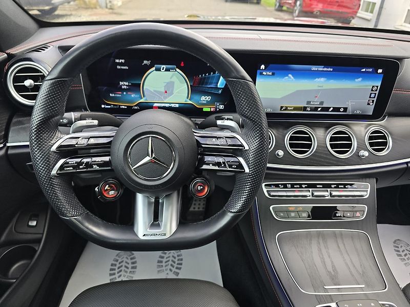 Mercedes-Benz Třídy E E53 AMG 4MATIC+ 360°CAM PANOR. - fotka 13 z 65
