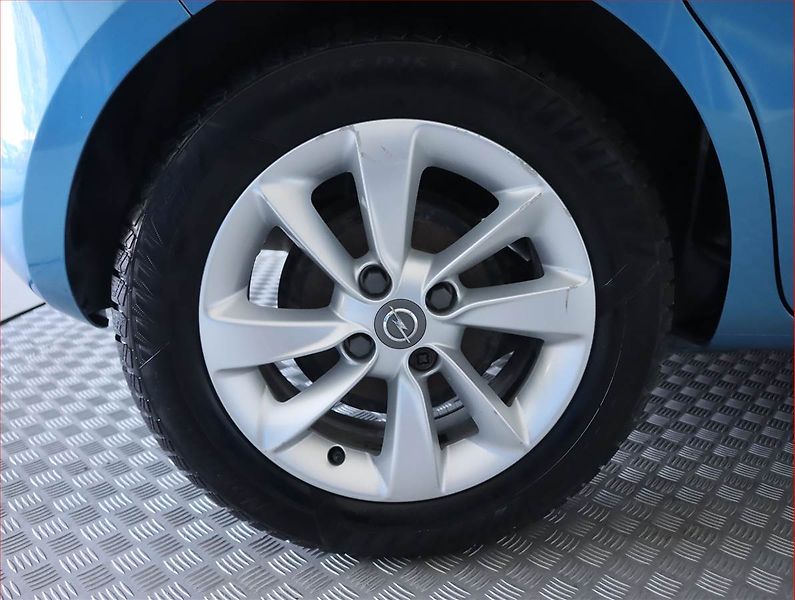 Opel Corsa (2017) 1.4, Automat, Serv.kniha - fotka 15 z 17