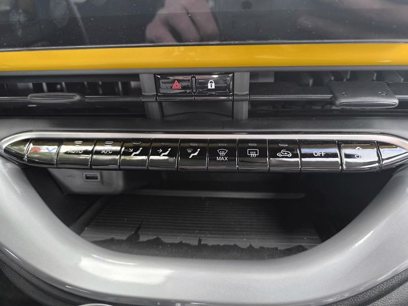 Fiat 500 (2026) Hybrid Torino 1.0 BSG 65k - fotka 27 z 36