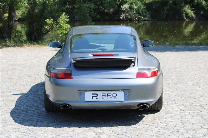 Porsche 911 Carrera 3.6i / 235kW - fotka 5 z 27