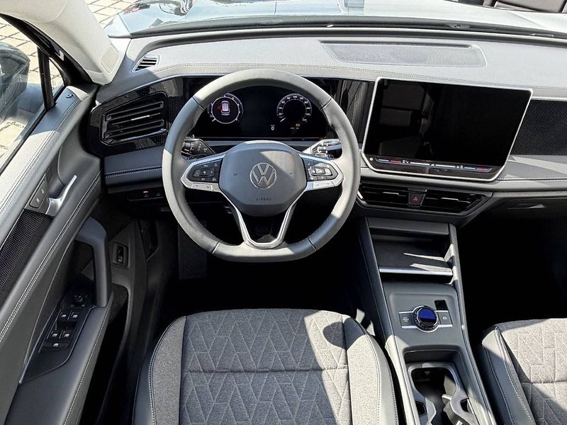 Volkswagen Tiguan (2026) Love 7DSG mHEV 1,5eTSI - fotka 6 z 7