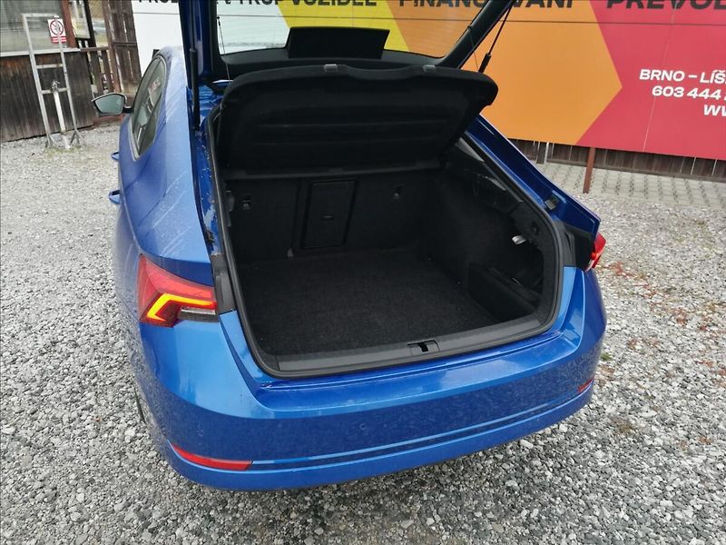 Škoda Octavia 2,0 TDI DSG - fotka 18 z 22