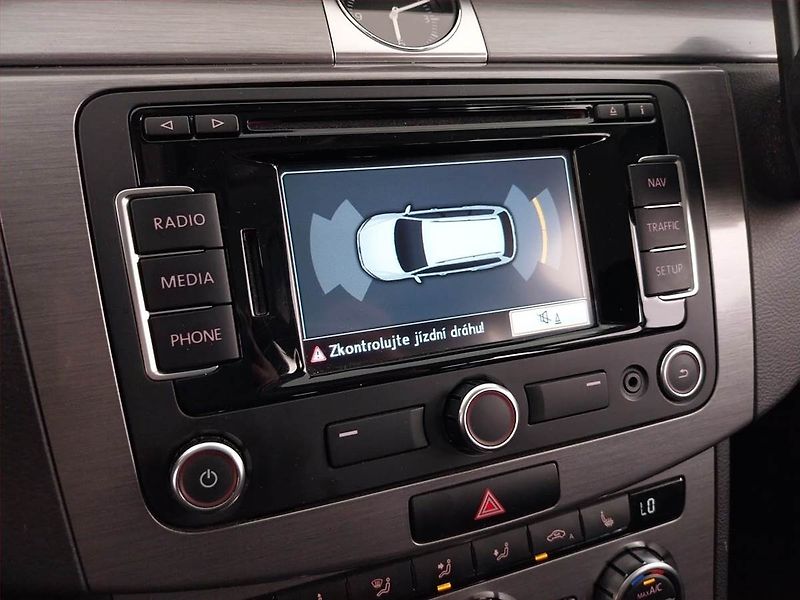 Volkswagen Passat (2012) Comfortline 2.0 TDI, Automat - fotka 25 z 25