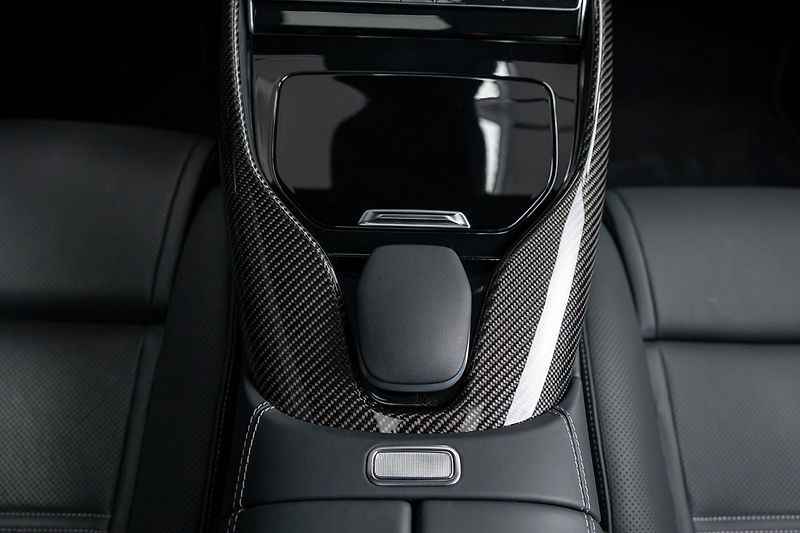 Mercedes-Benz AMG GT 63 4M+ AMG Premium+ HuD Burm P - fotka 19 z 30