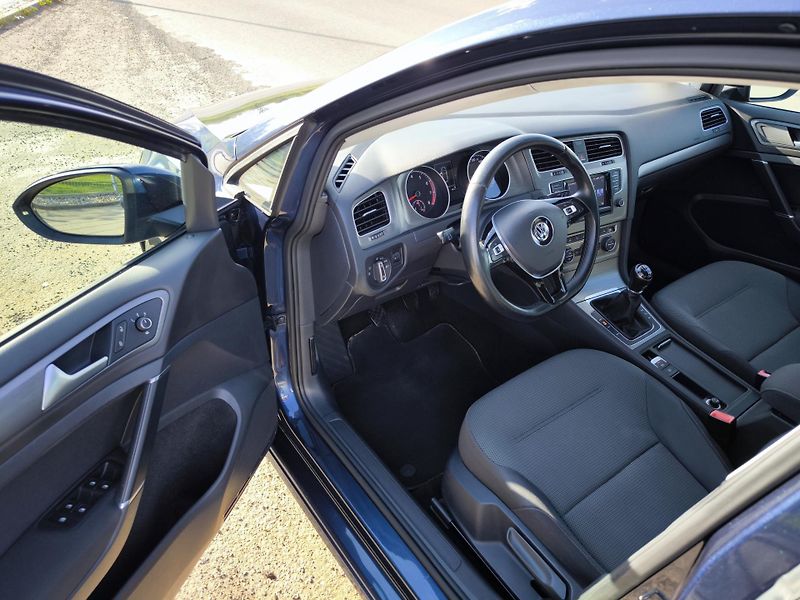 Volkswagen Golf 7 1,4TSI 90kW LED OSRAM 8xALU - fotka 20 z 82