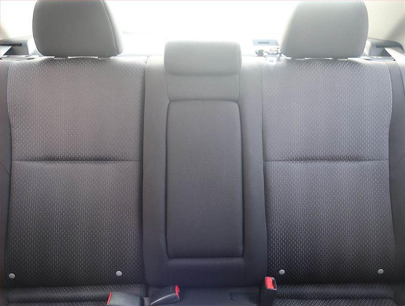 Mazda 3 (2010) 1.6, po STK, jezdí výborně - fotka 10 z 14