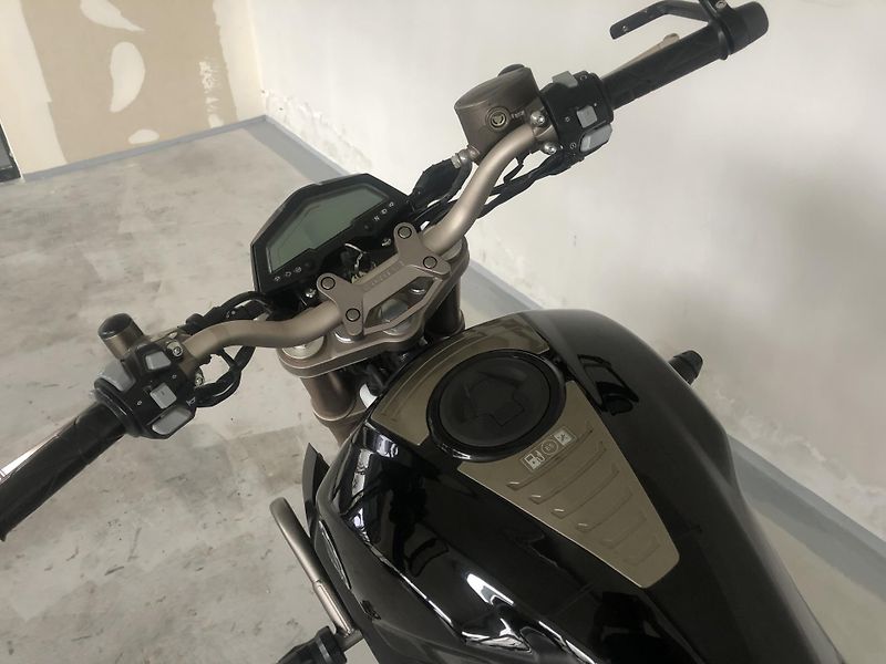 Zontes 125 G1 Scrambler - fotka 13 z 19