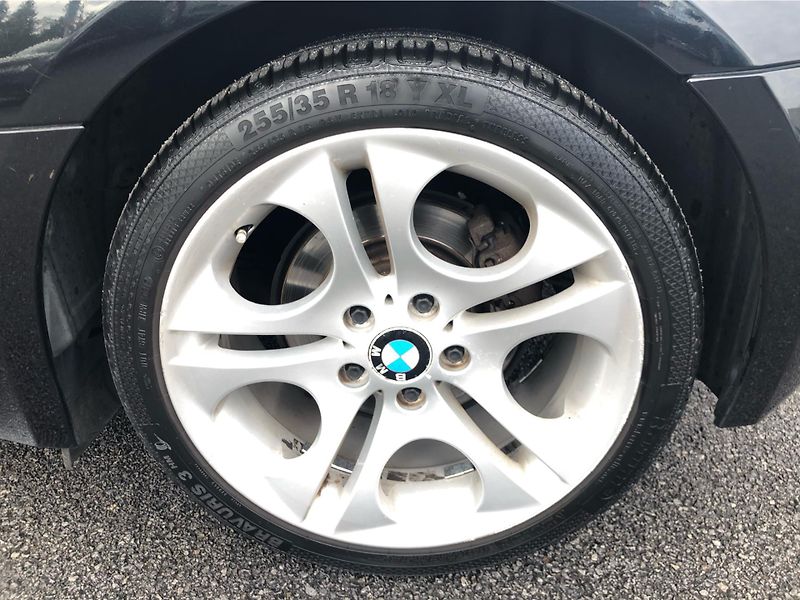 BMW Z4 3.0i - fotka 14 z 29