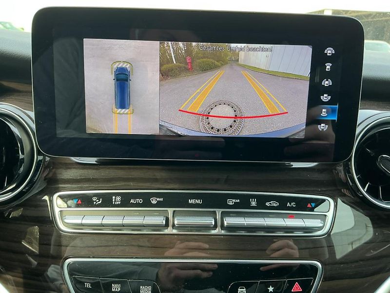 Mercedes-Benz EQV (2021) EQV 300 Long - fotka 15 z 17