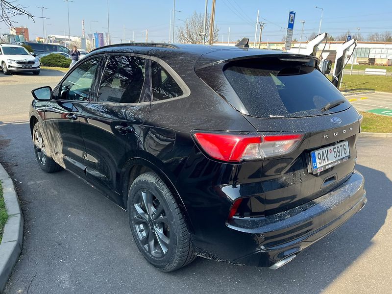 Ford Kuga 2.5 - fotka 4 z 10
