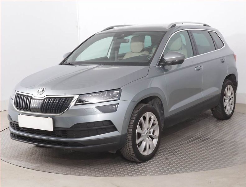 Škoda Karoq (2018) 1.5 TSI - fotka 2 z 17