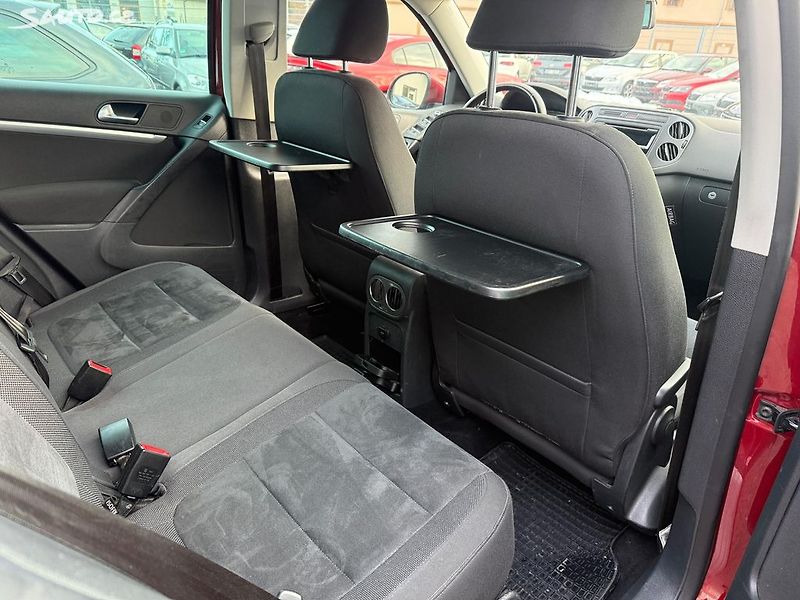 Volkswagen Tiguan 4x4, 103kw, manual, tažne - fotka 10 z 14