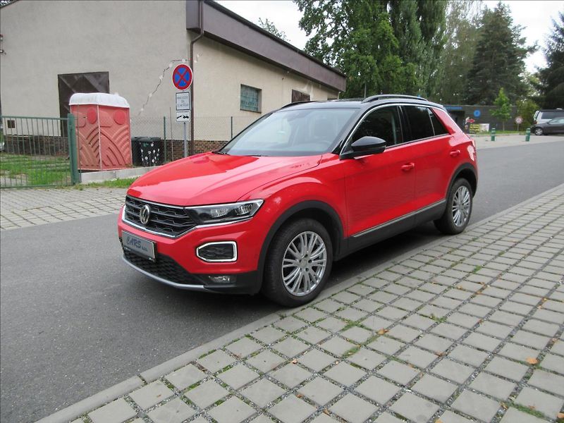 Volkswagen T-Roc 1,5 TSi 110Kw, DSG, Nové ČR - fotka 2 z 41