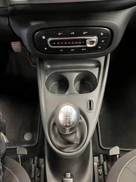 Smart Fortwo 0.9l 66 kW - fotka 12 z 14