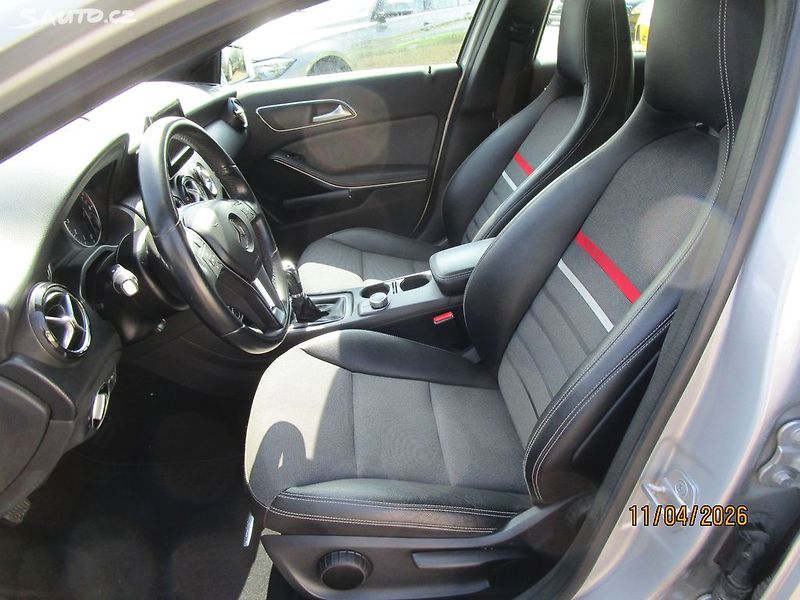 Mercedes-Benz Třídy A 1,6-90KW-NOVÝ OLEJ+FILTRY - fotka 14 z 29