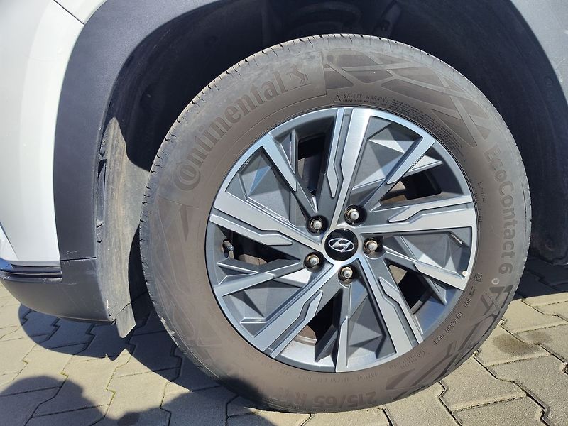 Hyundai Tucson 1.6 T-GDI/110kW Smart - fotka 30 z 33