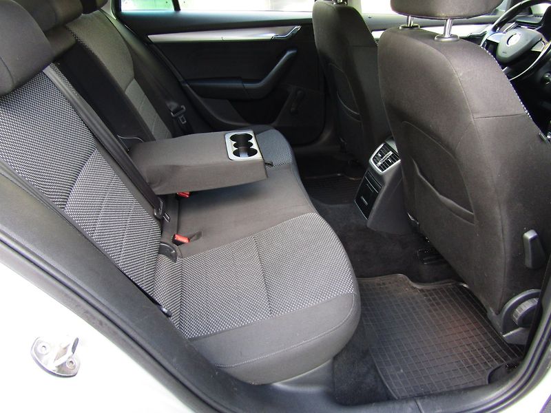 Škoda Octavia (2018) 1.6 TDI 81kW  4X4 - fotka 26 z 40