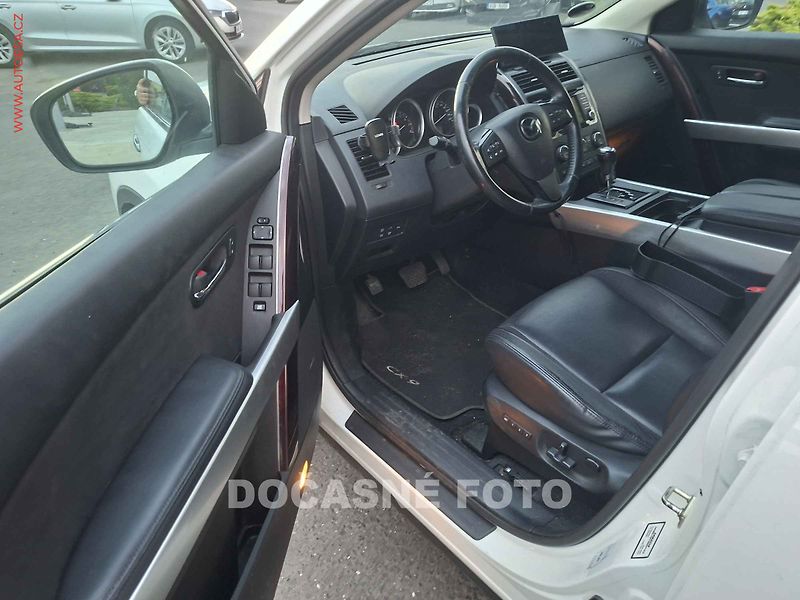 Mazda CX-9 (2015) 3.7i 4x4, 7míst, servis - fotka 3 z 3