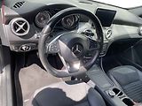 Mercedes-Benz CLA (2015) 2.0 i 250, AT, bixen, navi - náhled 12