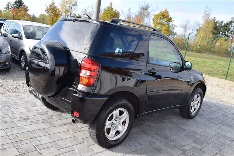Toyota RAV4 2,0 VVT-i 4WD 110KW BEZ KOROZE - fotka 5 z 33