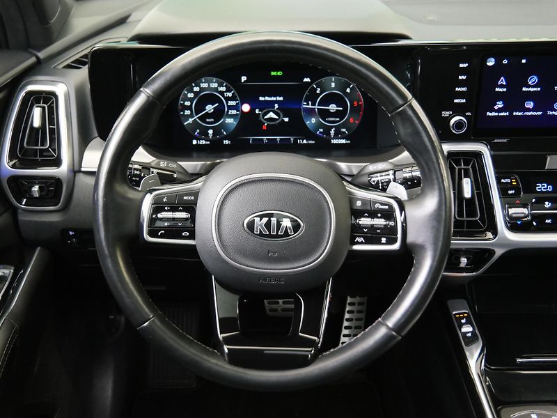 Kia Sorento - fotka 16 z 33