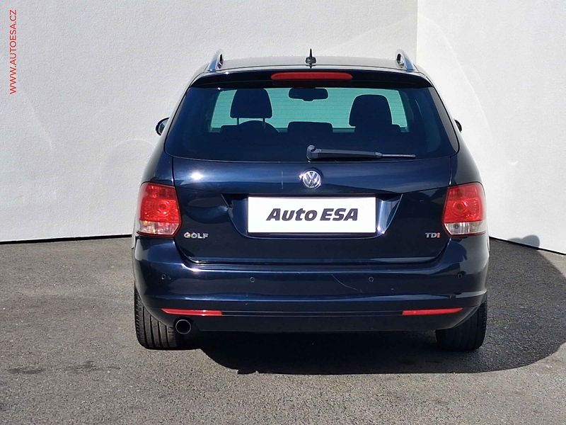 Volkswagen Golf (2011) 1.6 TDi, Style, +kola - fotka 5 z 18