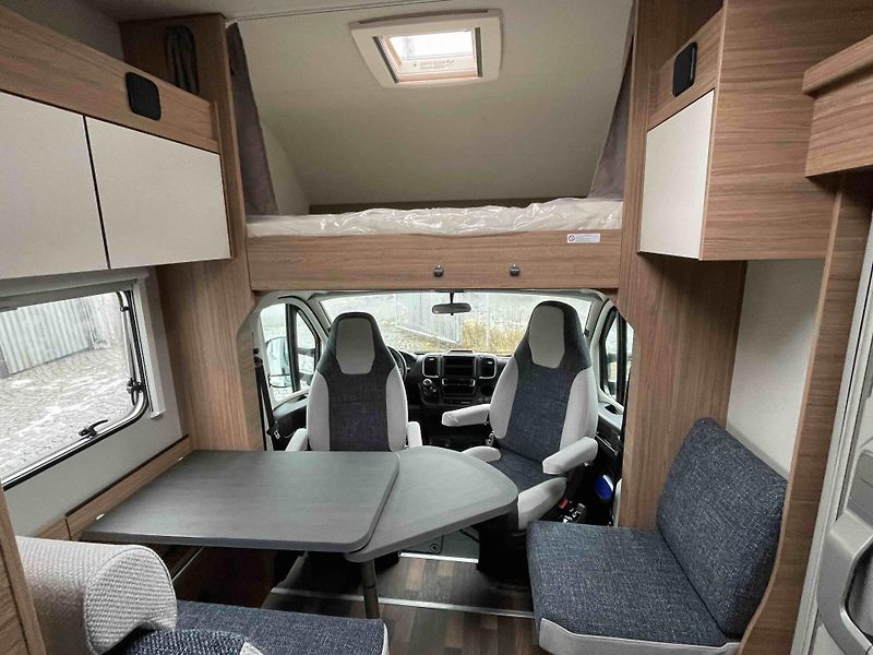 Weinsberg CaraHome (2026) 650 MEG - fotka 9 z 16