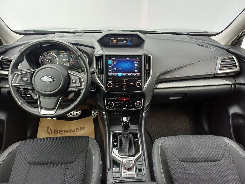 Subaru Forester COMFORT e-Boxer FB 20 110 kW C - fotka 12 z 28