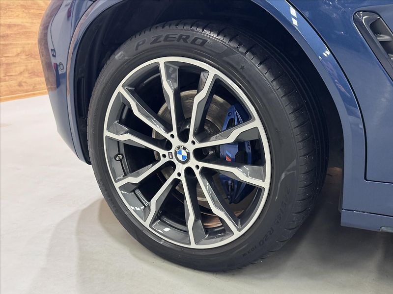 BMW X4 3.0D xDRIVE M-SPORT LED - fotka 29 z 30
