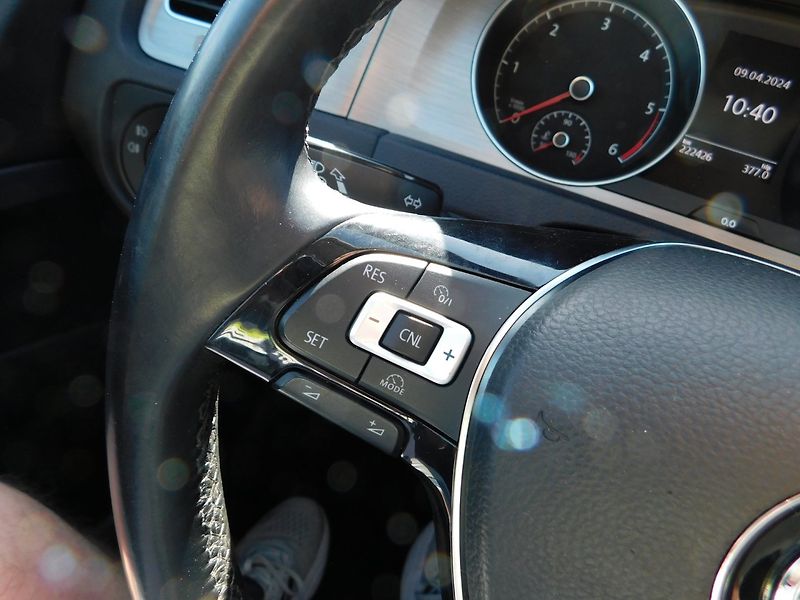 Volkswagen Golf (2015) VII KOMBI 2.0 TDI - fotka 8 z 45
