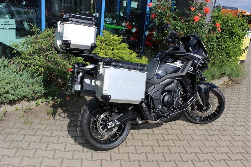 Zontes (2025) FRONTIER 703 SUPER ADVENTURE T - fotka 4 z 8