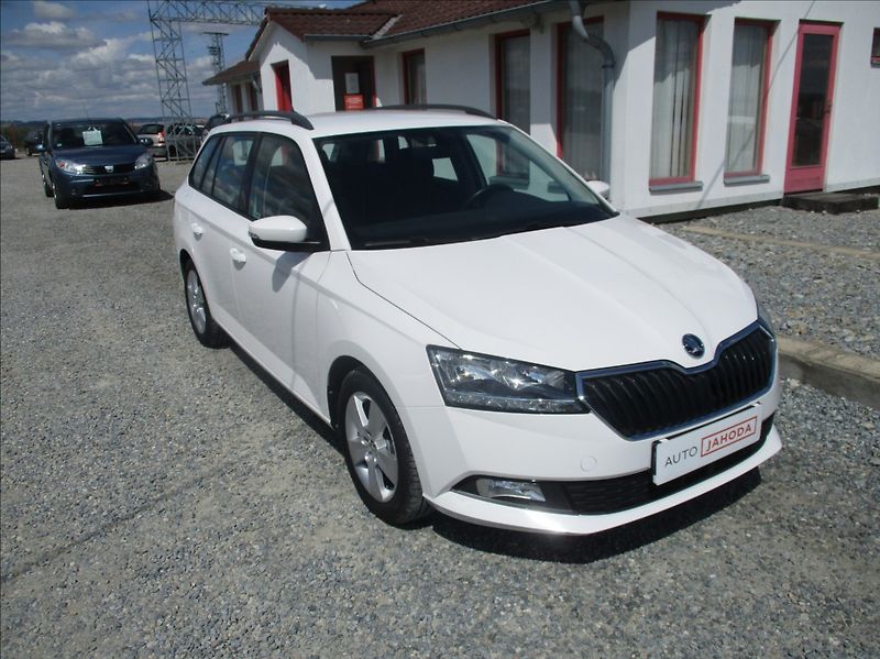 Škoda Fabia 1,0 TSI, klima,servis,DPH,CZ, - fotka 1 z 30