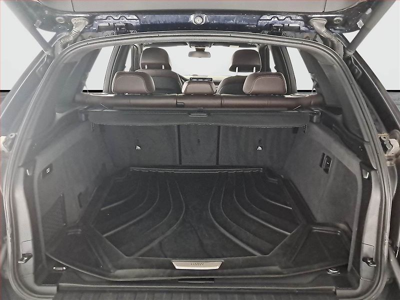 BMW X5 (2018) M Paket xDrive40d - fotka 14 z 25