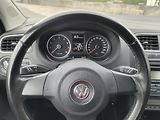 Volkswagen Polo (2009) 1.4 63KW/AC/PDC/ALU/VYHŘ.SEDAD - náhled 25