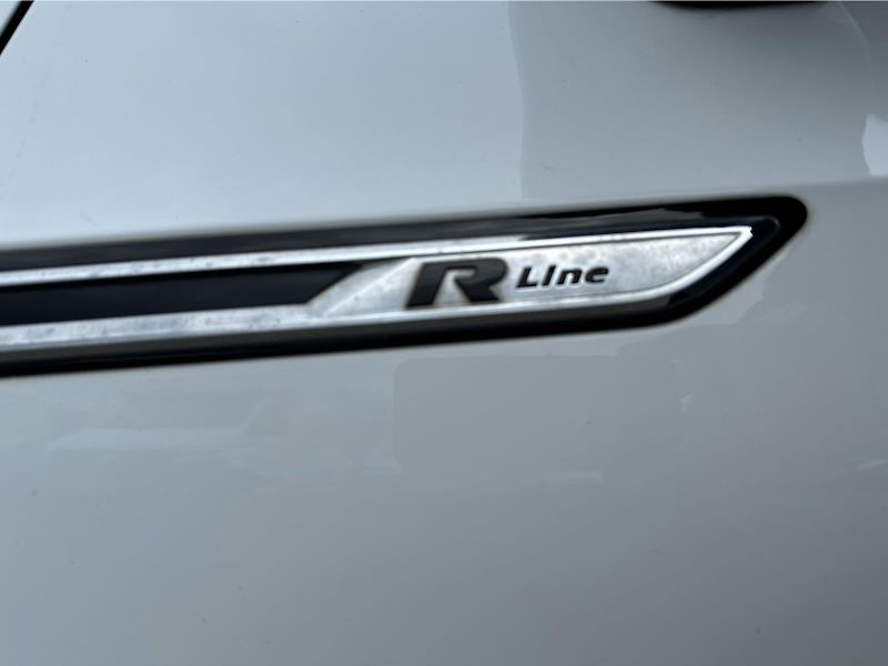 Volkswagen Arteon 2,0 BiTDi 176kW R-LINE 4x4 DSG - fotka 22 z 25