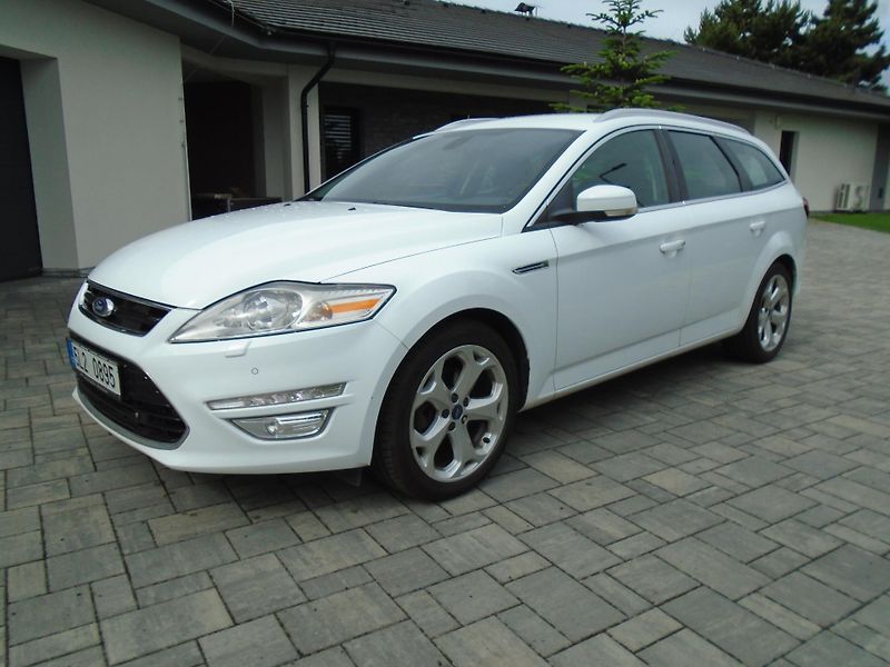 Ford Mondeo 2.0Tdci 103kW Titanium Aut - fotka 2 z 27