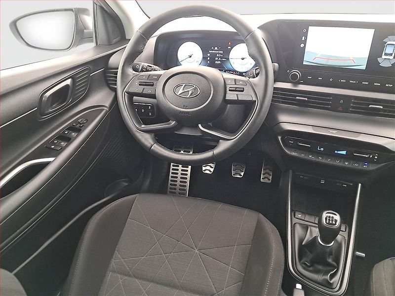 Hyundai Bayon (2022) Style 1.2 i, ČR,1.maj - fotka 7 z 21