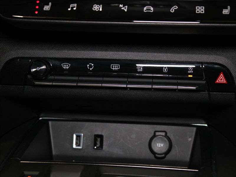 Citroën C5 Aircross 1,5 HDi 96kW Max. Akční CENA - fotka 16 z 27