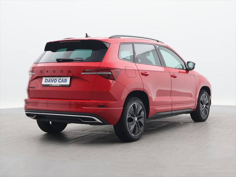 Škoda Karoq 1,5 TSI 110kW DSG Sportline DP - fotka 7 z 34