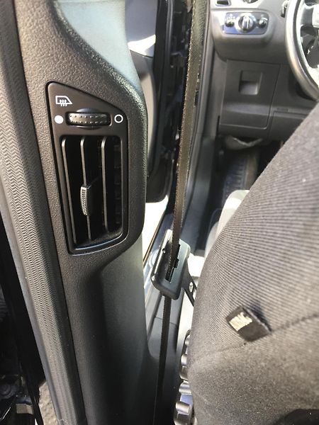 Ford Galaxy (2007) Ghia - 2,0TDCi - fotka 16 z 25