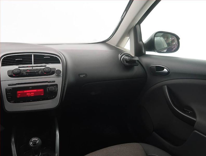 Seat Altea (2009) 1.4 TSI, nová STK, Tažné - fotka 8 z 16