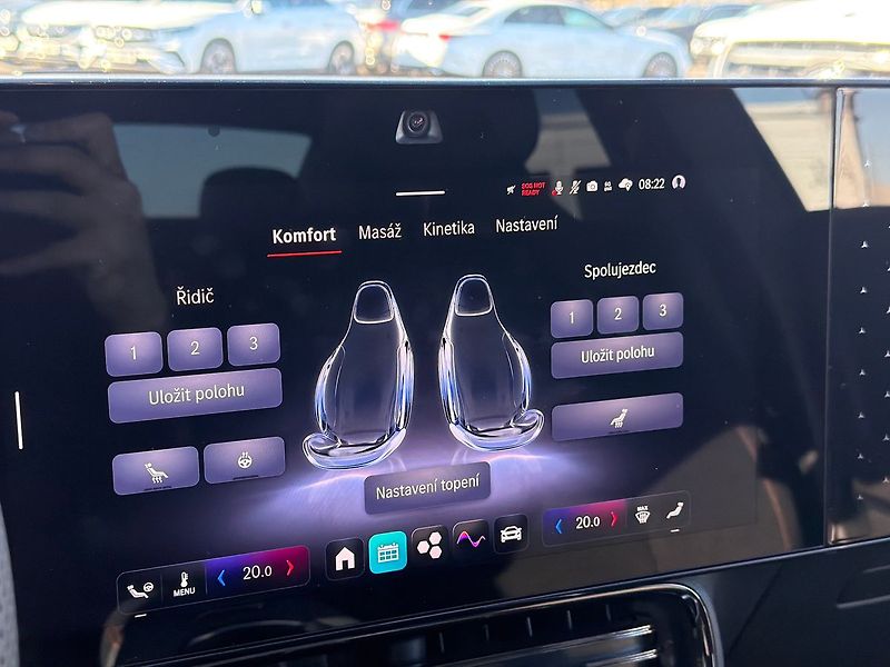 Mercedes-Benz CLA 250+ s technologií EQ - fotka 35 z 36