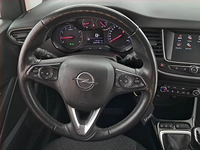 Opel Crossland X (2023) 1.2 Turbo, Serv.kniha - fotka 18 z 18