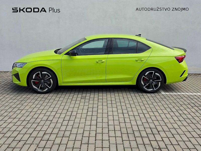 Škoda Octavia (2025) 2,0TSI 195KW DSG RS - fotka 3 z 34