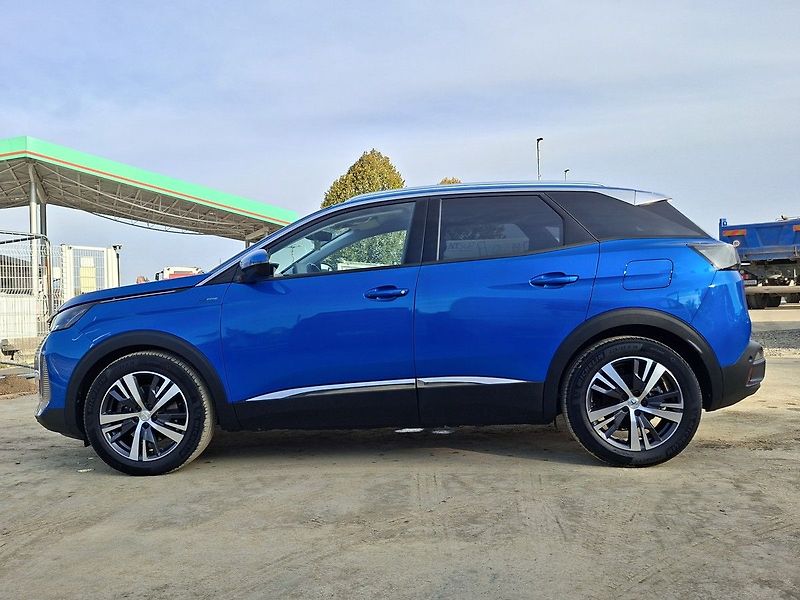Peugeot 3008 ALLURE PACK HYBRID 225 e-EAT8 - fotka 4 z 31