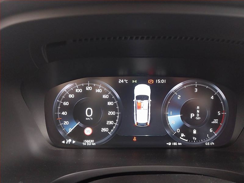 Volvo V90 (2021) Cross Country - fotka 11 z 20