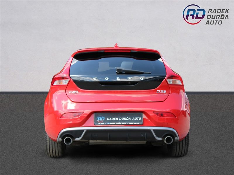 Volvo V40 2,0 D3  R-DESIGN,AUTOMAT - fotka 6 z 36