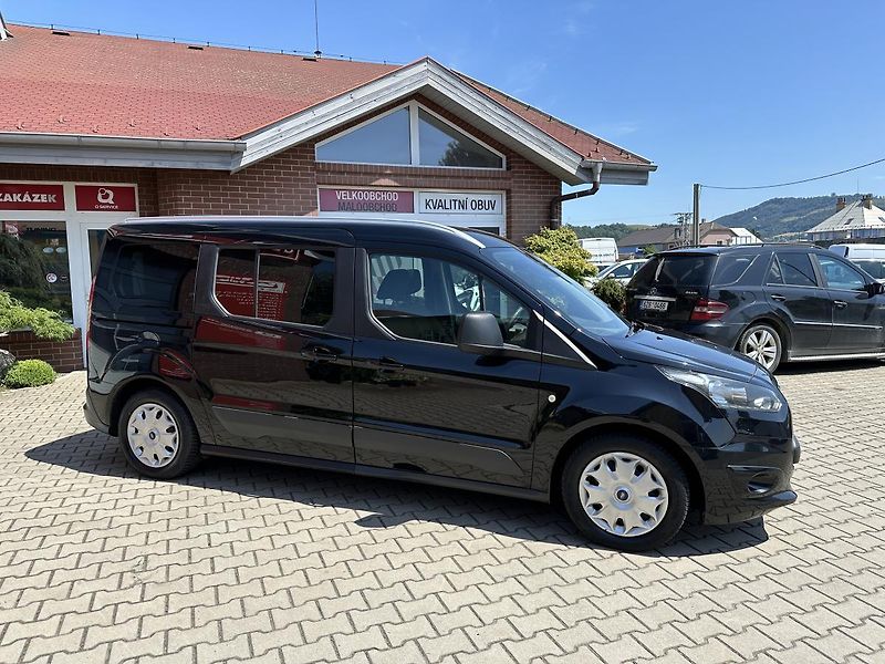 Ford Tourneo Connect (2015) GRAND - 7MÍST - L2 -DIGIKLIMA - fotka 4 z 61