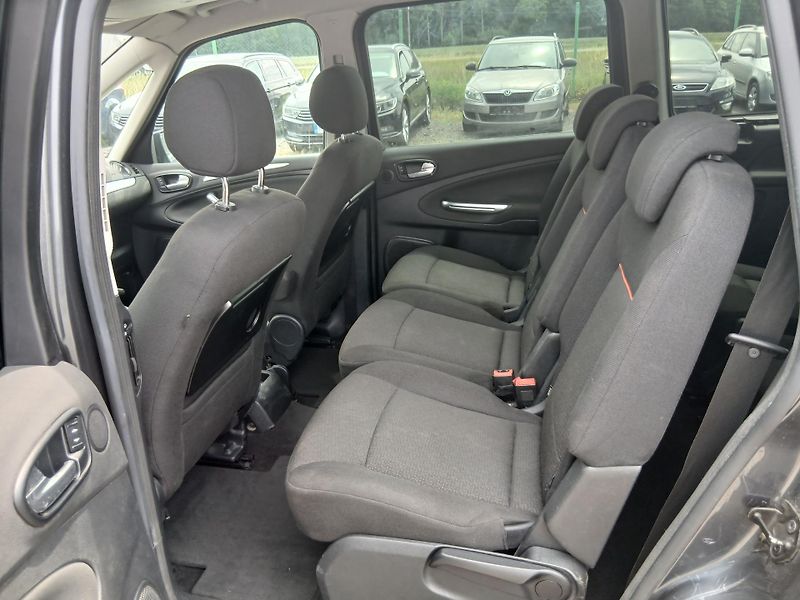 Ford Galaxy 2.0 TDCI, tažné, klima - fotka 24 z 35